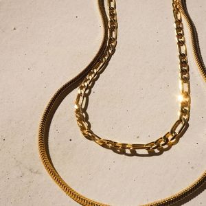 Luv AJ Cecilia necklace gold